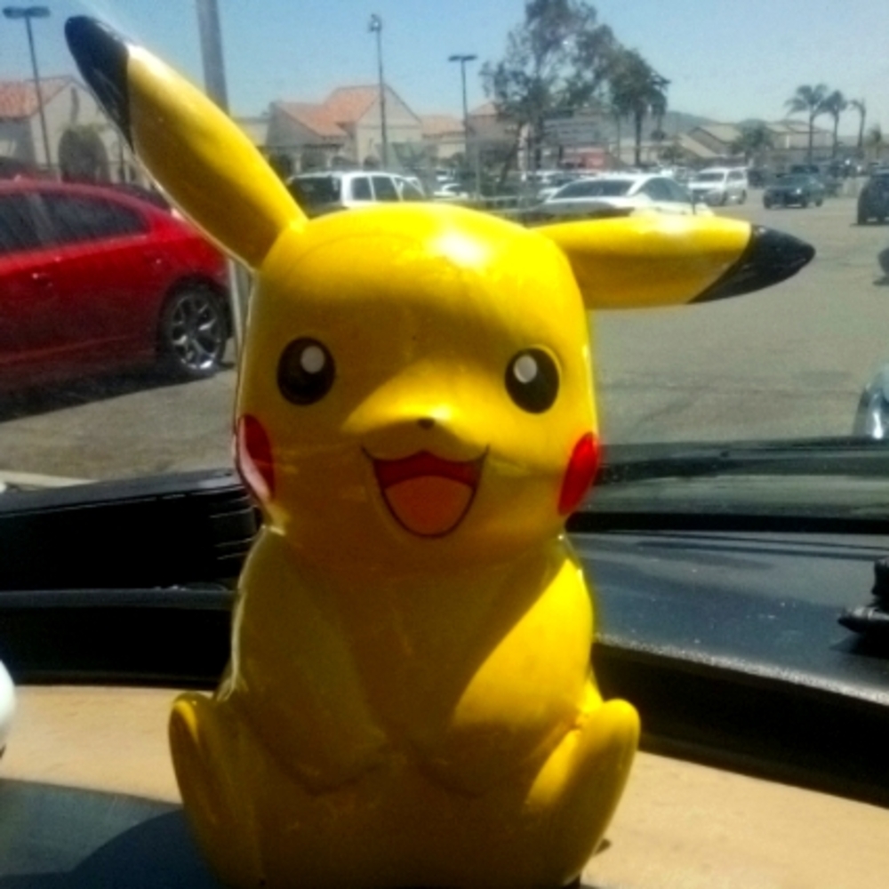 BRAND NEW PIKACHU BANK